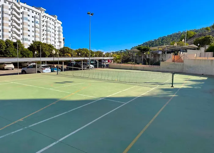 Las Azaleas Ll La Cala Free Parking!